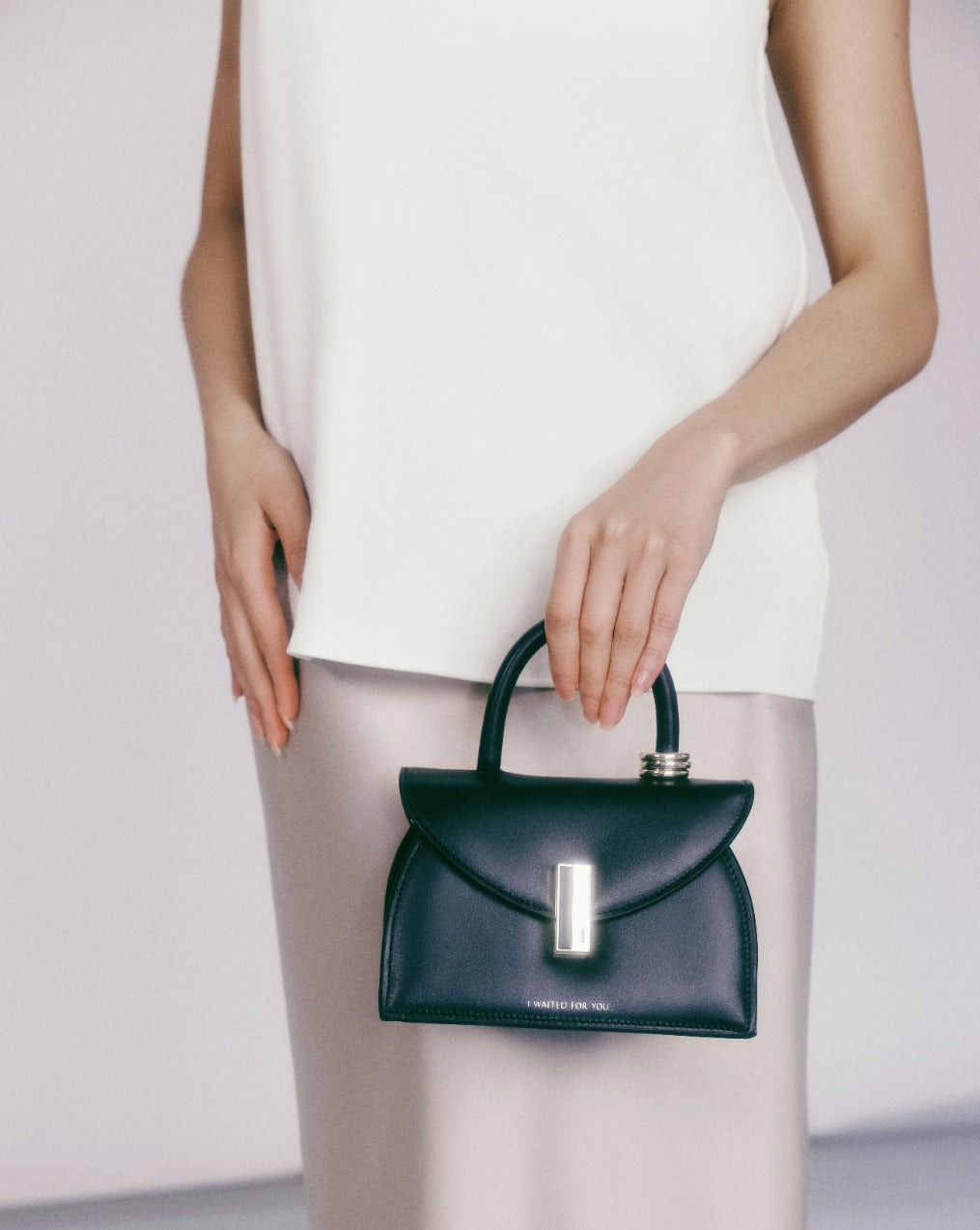 Vivi Top Handle Bag
